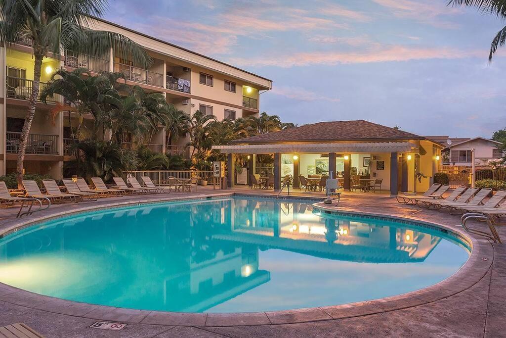 Beautiful 2 Bedroom Condo @ Kona! Kailua-Kona Dış mekan fotoğraf